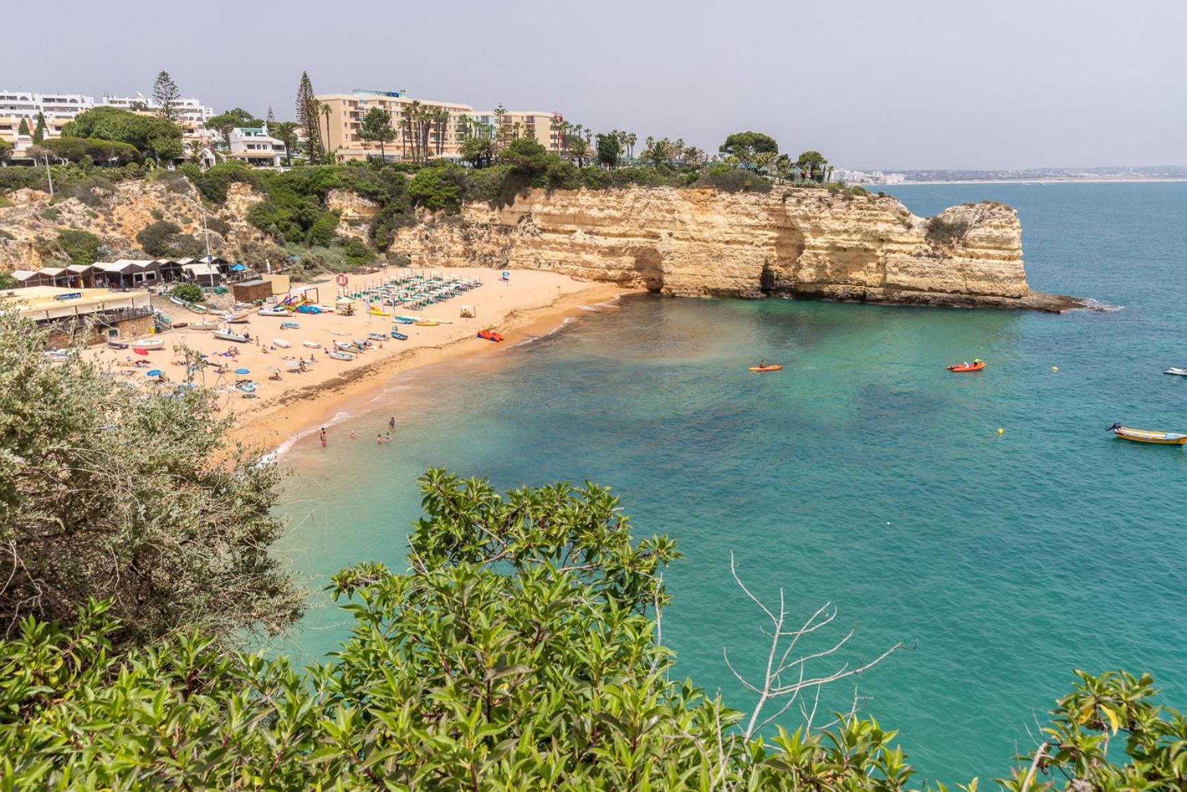Porches On The Flat Porches (Algarve)